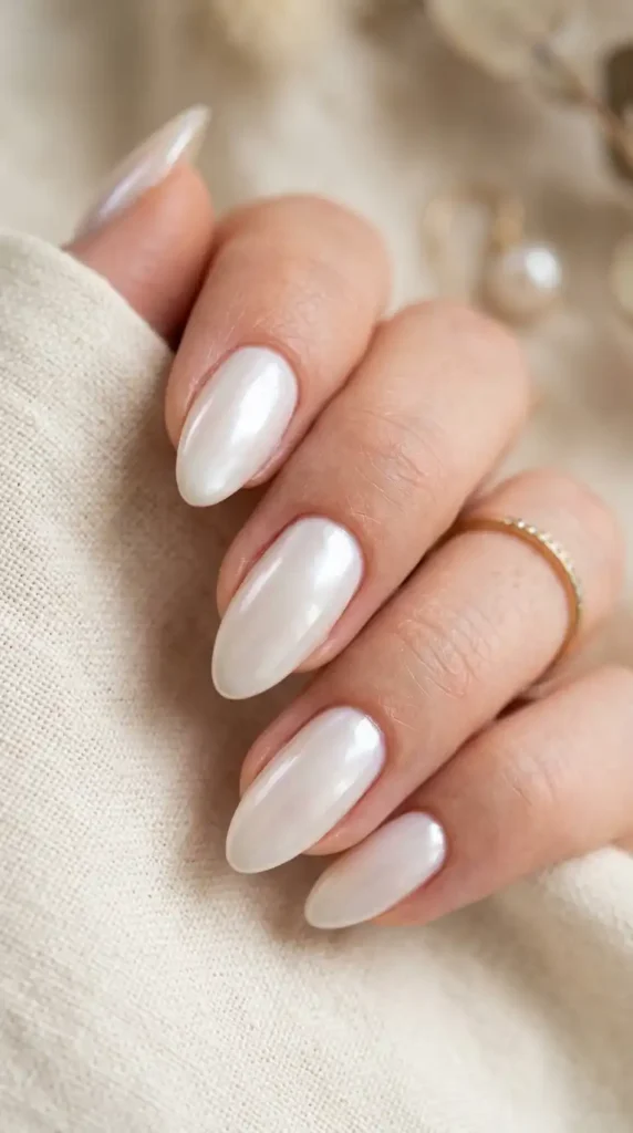 Pearl Chrome Nail Ideas: Elegant Glossy Manicure Trends You Need to Try pearl chrome nails glossy finish 202605111406 optimized